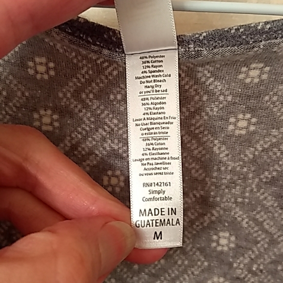 EUC LuLaRoe Perfect T Medium - Picture 4 of 5